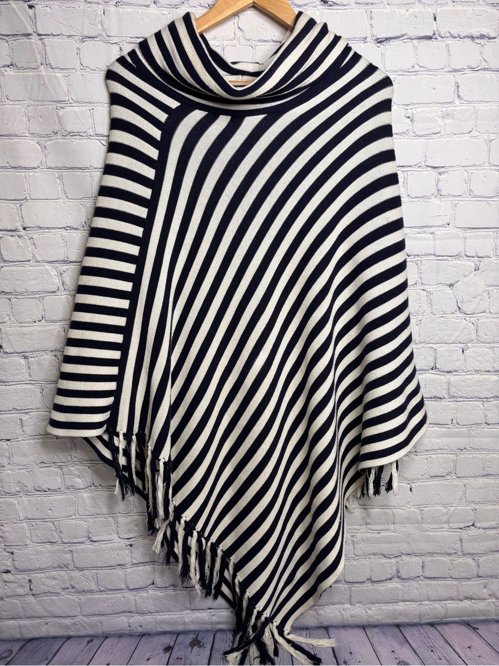 The Limited Navy Cream Stripe Nautical Preppy Cozy Cowl Neck Cape Sweater M/L